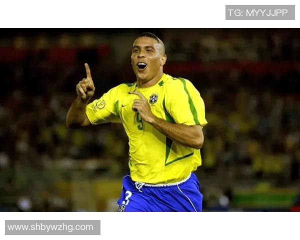 探索足球明星罗纳尔多的经典发型与其背后的故事与影响